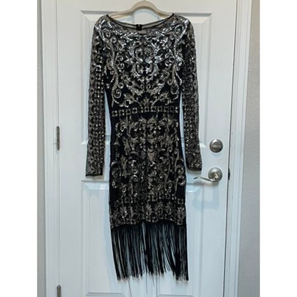 Unique Vintage Dresses & Skirts - Unique Vintage Long Sleeve Flapper Sequins Dress Sz M Silver and Black